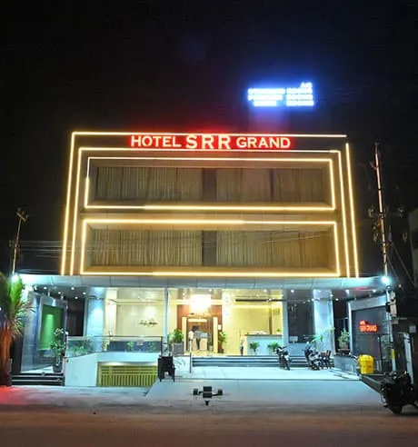 Hotel by night